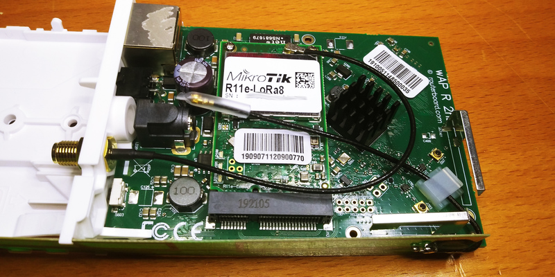 Первый взгляд внутрь wAP LoRa8